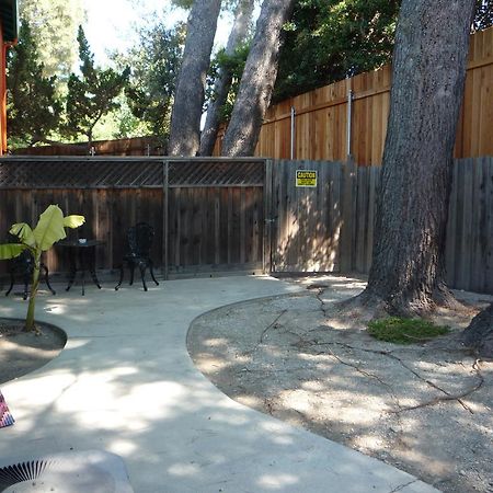 Woodland Hills Calabasas Guesthouses Λος Άντζελες Εξωτερικό φωτογραφία