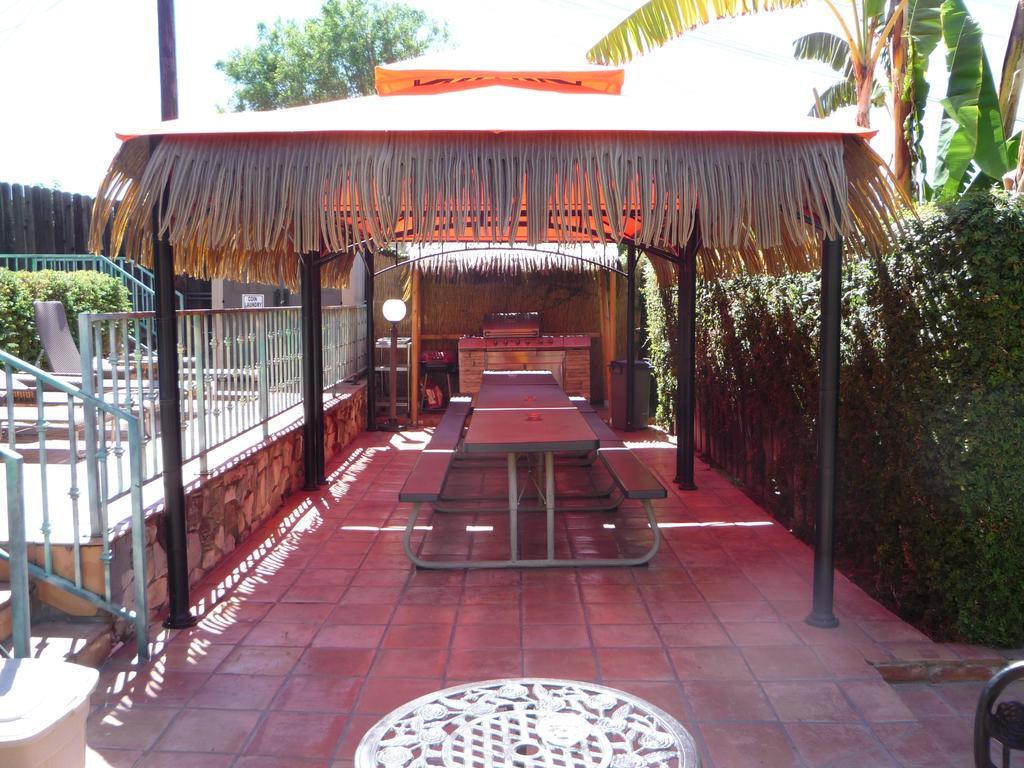 Woodland Hills Calabasas Guesthouses Λος Άντζελες Εξωτερικό φωτογραφία