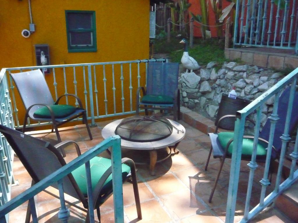 Woodland Hills Calabasas Guesthouses Λος Άντζελες Εξωτερικό φωτογραφία